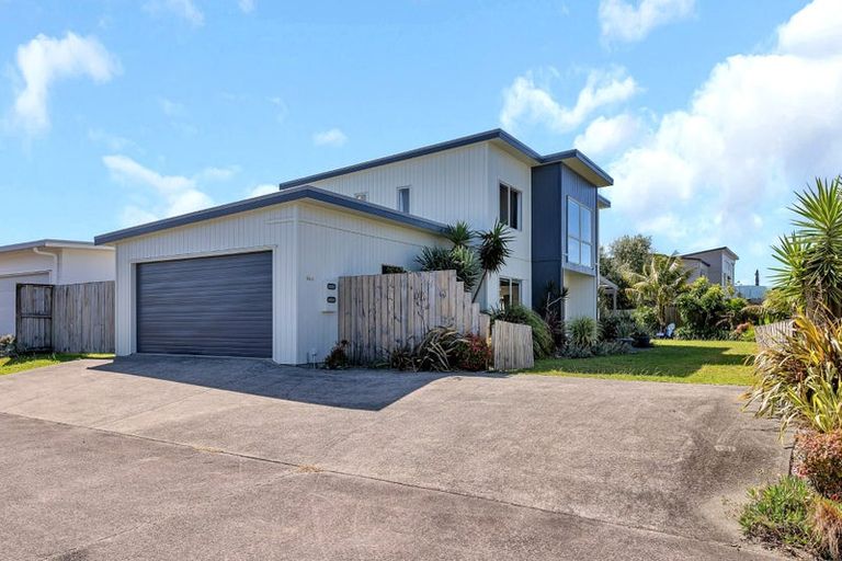 Photo of property in 94a Bream Bay Drive, Ruakaka, 0116