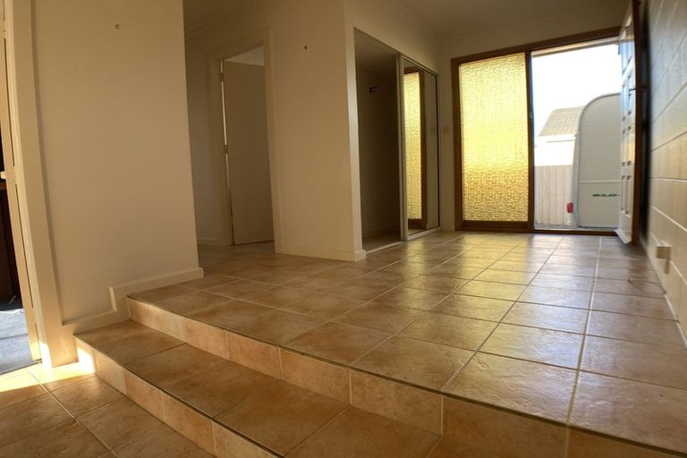 Photo of property in 55 Winters Road, Redwood, Christchurch, 8051