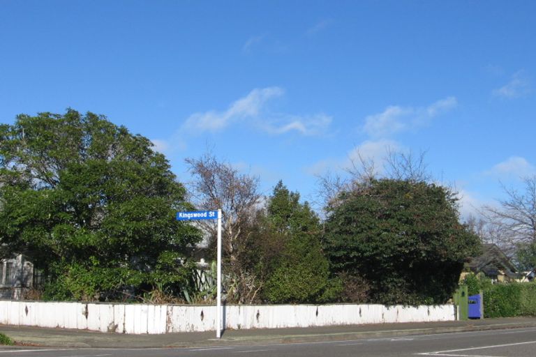 Photo of property in 58 Featherston Street, Takaro, Palmerston North, 4412