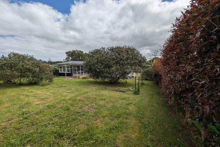 Photo of property in 9 Kowhai Park Road, Maunu, Whangarei, 0110