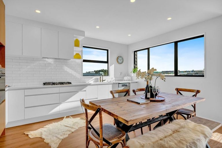 Photo of property in 24 Monstedt Terrace, Windsor Park, 0632