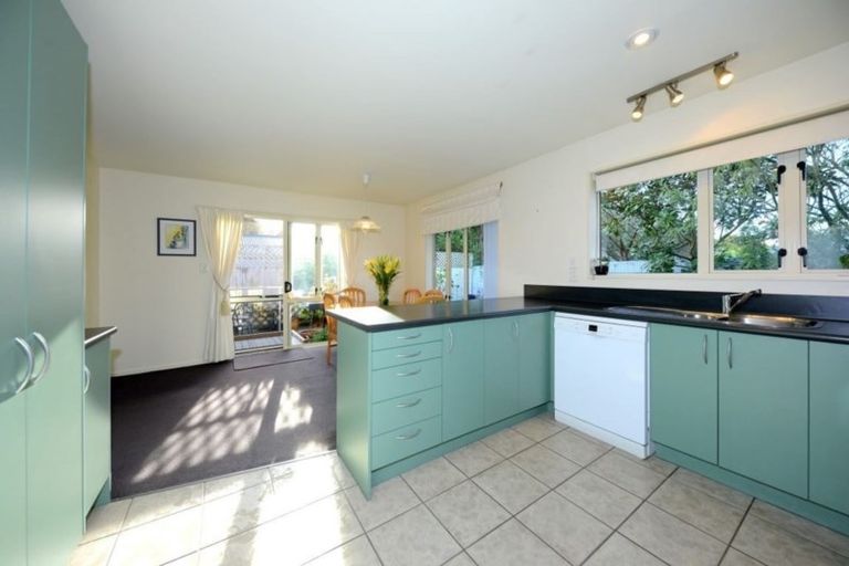 Photo of property in 2/74 Russley Road, Russley, Christchurch, 8042