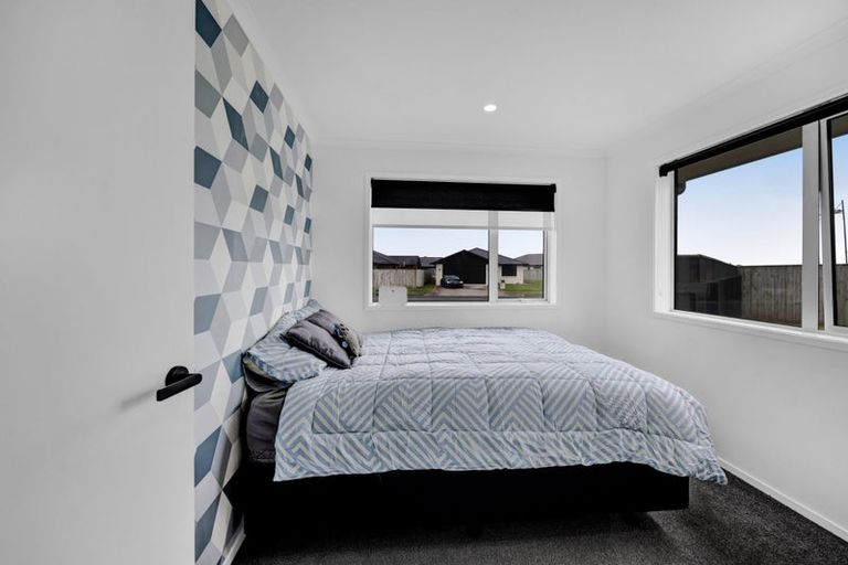 Photo of property in 42 County Drive, Hawera, 4610