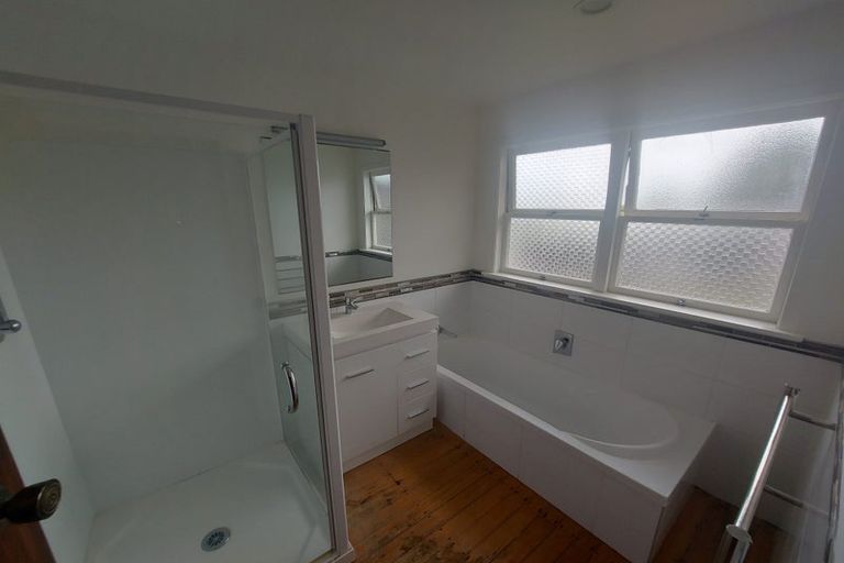 Photo of property in 28 Kohe Street, Parahaki, Whangarei, 0112