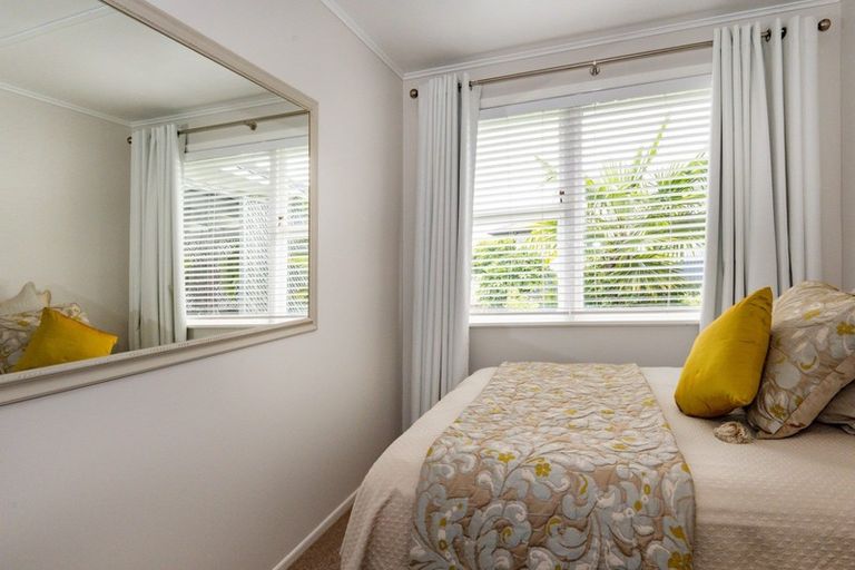 Photo of property in 108 Conway Street, Mayfair, Hastings, 4122