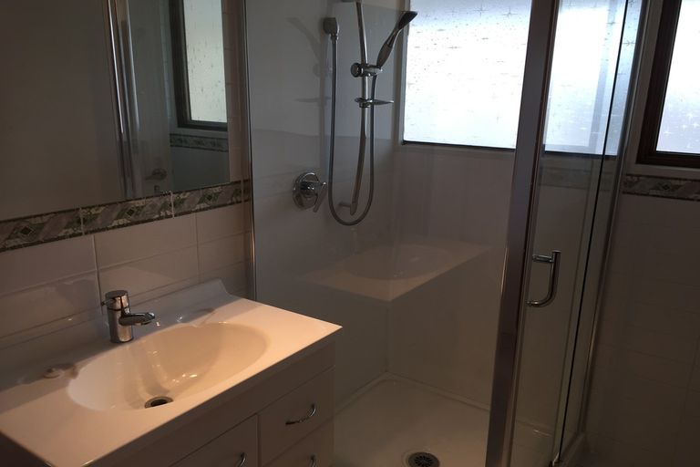 Photo of property in 953 Whangaparaoa Road, Manly, Whangaparaoa, 0930