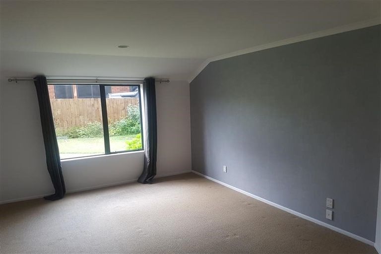 Photo of property in 30 Mccahon Drive, Pukehangi, Rotorua, 3015