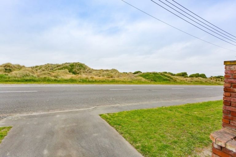 Photo of property in 464 Marine Parade, South New Brighton, Christchurch, 8062
