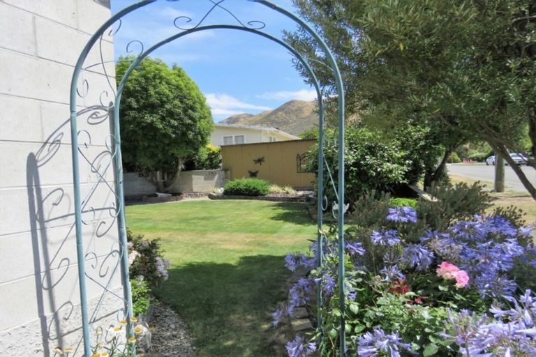 Photo of property in 12 Settlement Road, Kurow, 9435