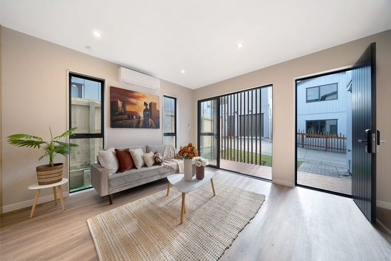 Photo of property in 86b Kervil Avenue, Te Atatu Peninsula, Auckland, 0610