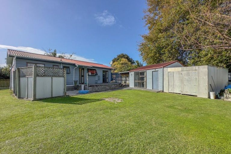 Photo of property in 6 Walton Place, Ngatea, 3503