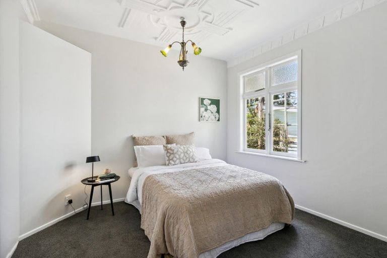 Photo of property in 61 Standen Street, Karori, Wellington, 6012