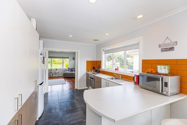 Photo of property in 18 Toi Street, Tawhero, Whanganui, 4501