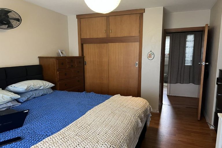 Photo of property in 1/242a Sawyers Arms Road, Bishopdale, Christchurch, 8053