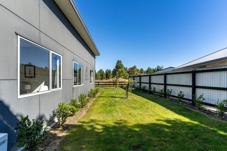 Photo of property in 7 Rhoboro Road, Twizel, 7901