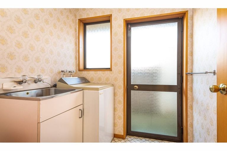 Photo of property in 2/1 Spurway Place, Mairehau, Christchurch, 8013