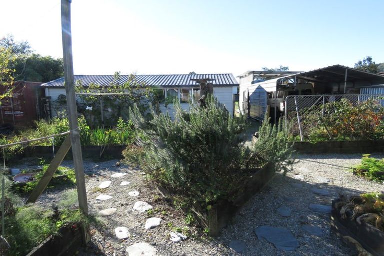 Photo of property in 74 Church Street, Reefton, 7830