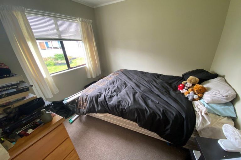 Photo of property in 2 Rata Street, Tokomaru, Palmerston North, 4474