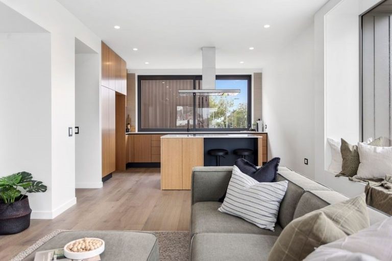 Photo of property in Latimer Terraces, 6/197 Hereford Street, Christchurch Central, Christchurch, 8011