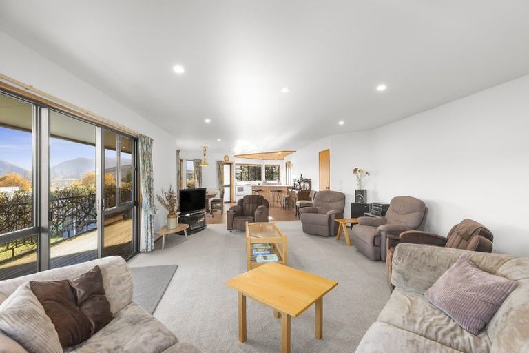 Photo of property in 95 Plantation Road, Wanaka, 9305