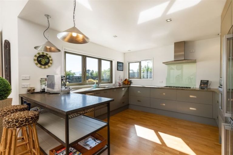 Photo of property in 18 Clan Mac Road, Albert Town, Wanaka, 9382