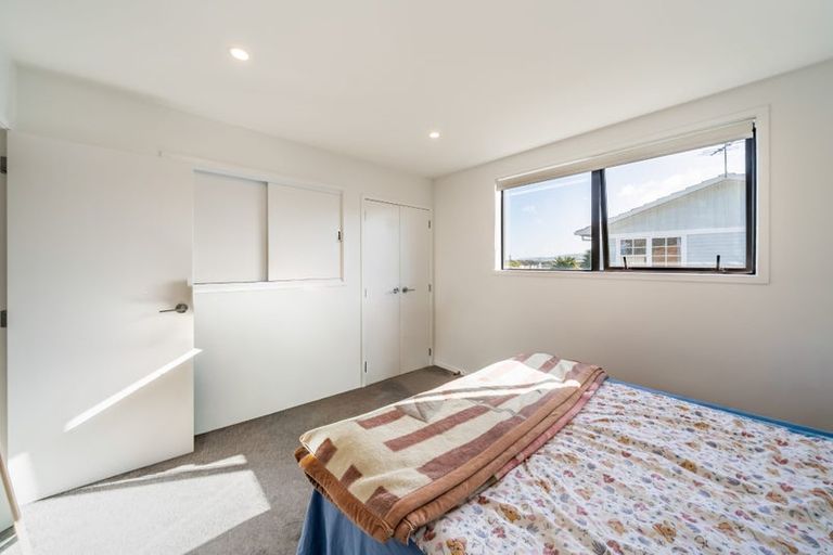 Photo of property in 7/97 Whites Line East, Waiwhetu, Lower Hutt, 5010