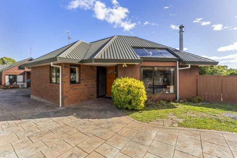 Photo of property in 57a Glen Road, Raumati South, Paraparaumu, 5032