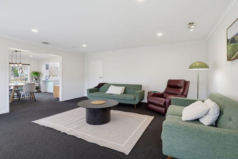 Photo of property in 8 Aintree Crescent, Awapuni, Palmerston North, 4412