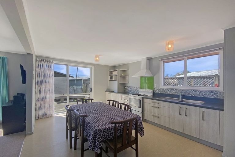 Photo of property in 14 Omahau Crescent, Twizel, 7901