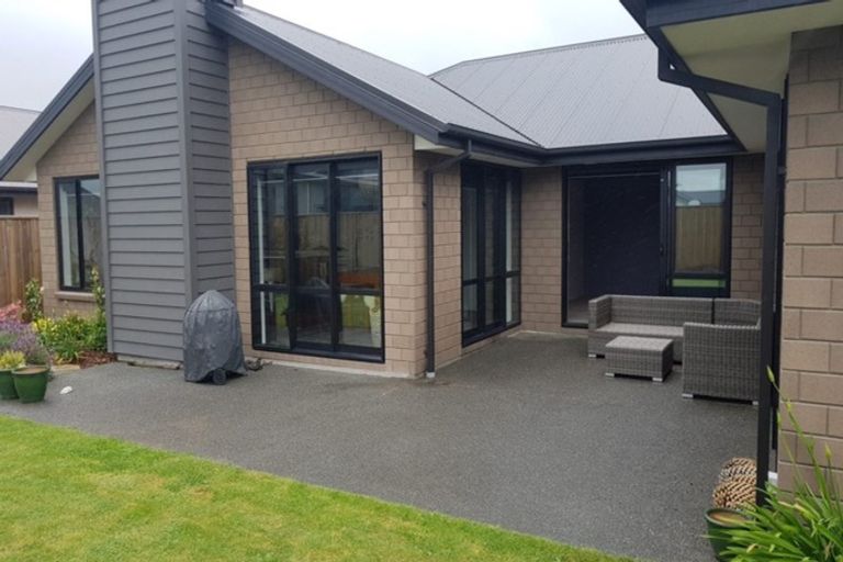 Photo of property in 14 Mclenaghan Road, Rolleston, 7614