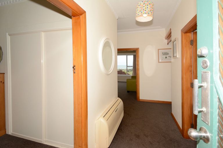 Photo of property in 50 Tomahawk Road, Andersons Bay, Dunedin, 9013