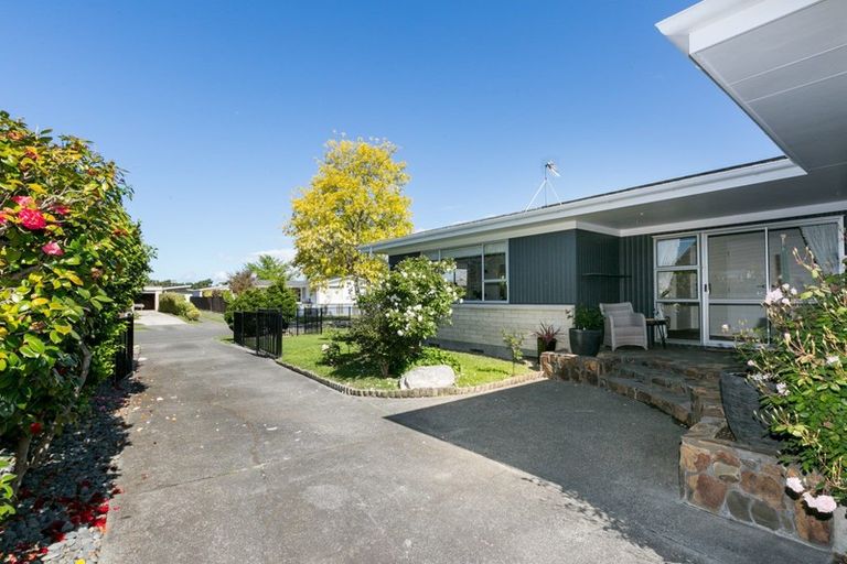 Photo of property in 14 Moorhouse Street, Taradale, Napier, 4112