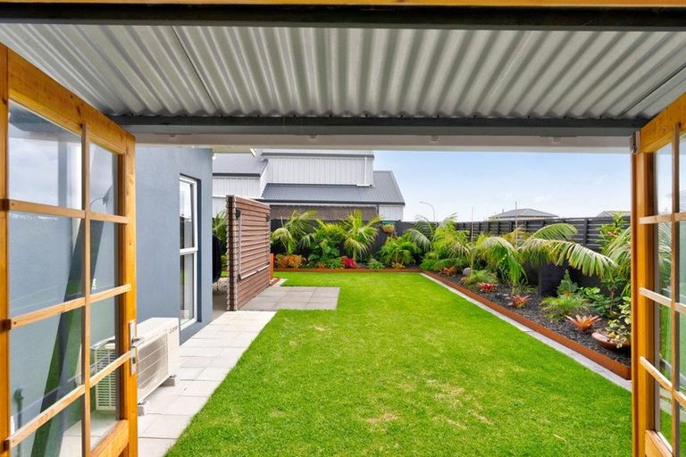 Photo of property in 2 Northpoint Way, Bell Block, New Plymouth, 4312