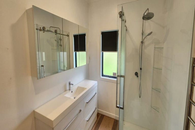 Photo of property in 1388 Mangorei Road, Mangorei, New Plymouth, 4371