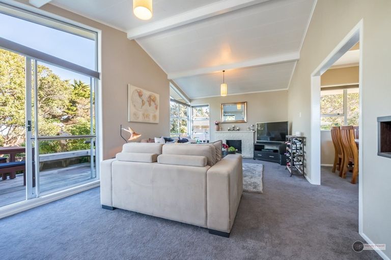 Photo of property in 15 Redvers Drive, Belmont, Lower Hutt, 5010