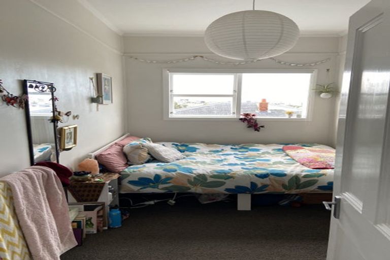 Photo of property in 34 Drummond Street, Mount Cook, Wellington, 6021