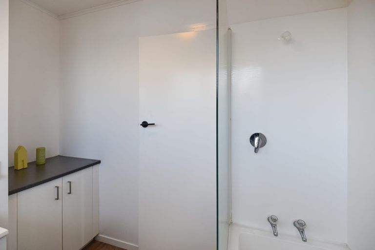 Photo of property in 22 Bay Grove, Pukehangi, Rotorua, 3015