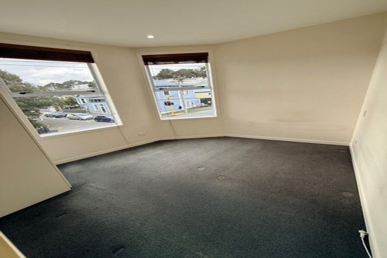 Photo of property in 106 Constable Street, Newtown, Wellington, 6021