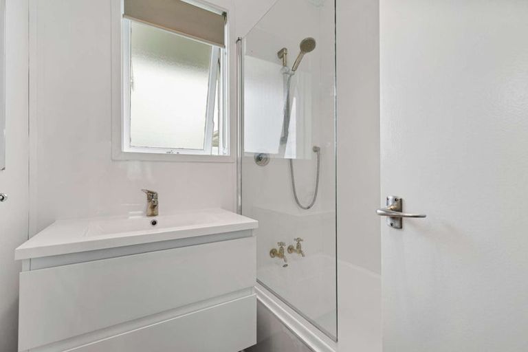 Photo of property in 20 Rata Street, Waiuku, 2123