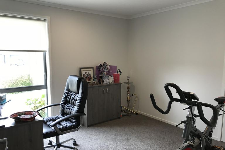 Photo of property in 22 Kilbryde Crescent, Pokeno, 2402