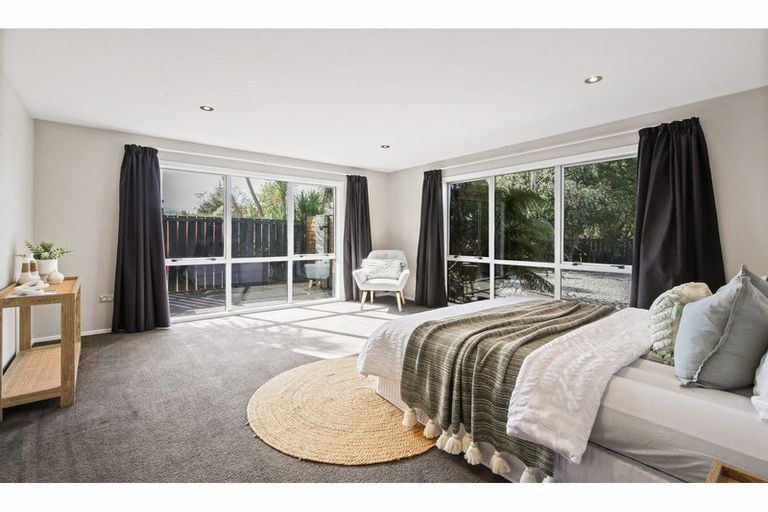 Photo of property in 33 Burnett Street, Oxford, 7430