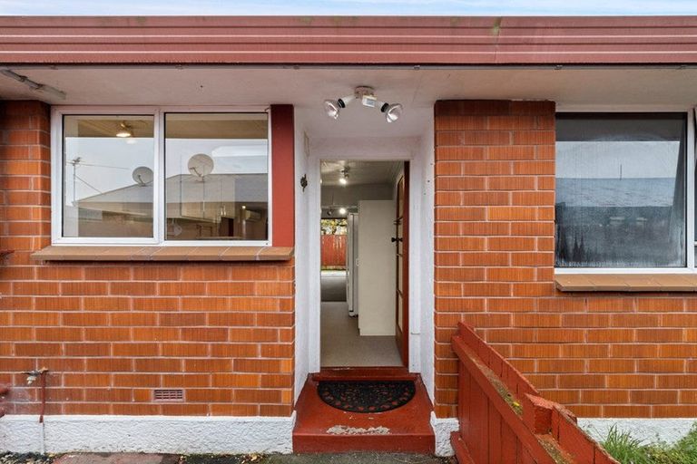 Photo of property in 70f Reid Road, South Dunedin, Dunedin, 9012