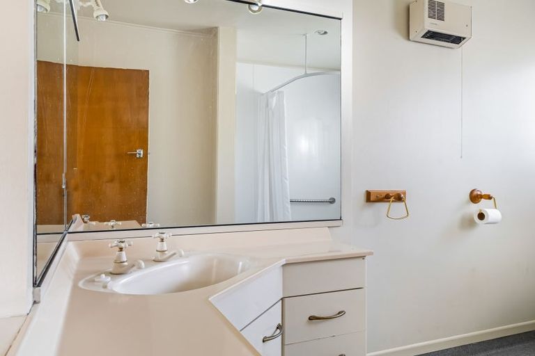 Photo of property in 18 Mackenzie Street, Kawerau, 3127