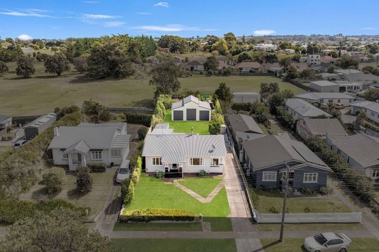 Photo of property in 27 Moore Avenue, Tawhero, Whanganui, 4501