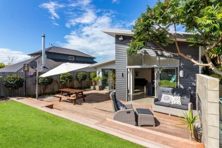 Photo of property in 3 Aston Drive, Waimairi Beach, Christchurch, 8083