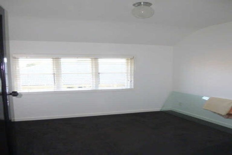 Photo of property in 77 Kahu Road, Fendalton, Christchurch, 8041