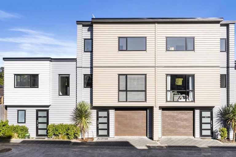 Photo of property in 6/7 South Pacific Place, Henderson, Auckland, 0612