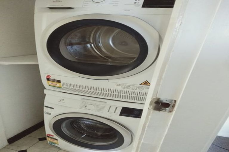 Photo of property in 49 Ponsonby Road, Karori, Wellington, 6012