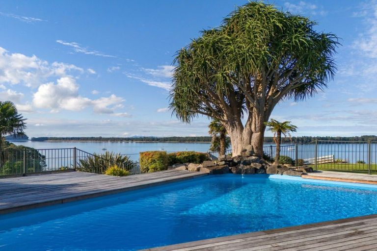 Photo of property in 300 Ongare Point Road, Tahawai, Katikati, 3170