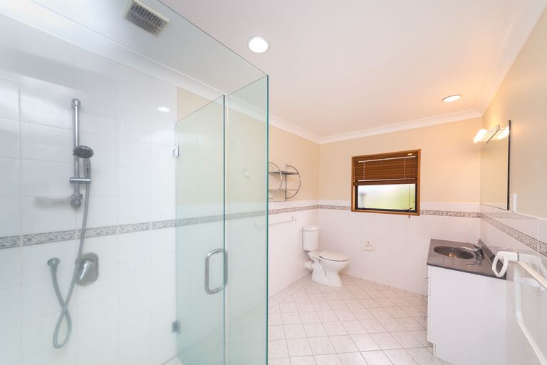 Photo of property in 55 The Strand, Fitzherbert, Palmerston North, 4410